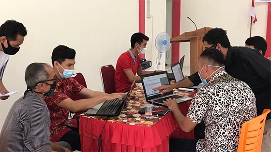 Upaya untuk mewujudkan revolusi mental pada tatanan birokrasi dilingkungan Pemerintah Kabupaten